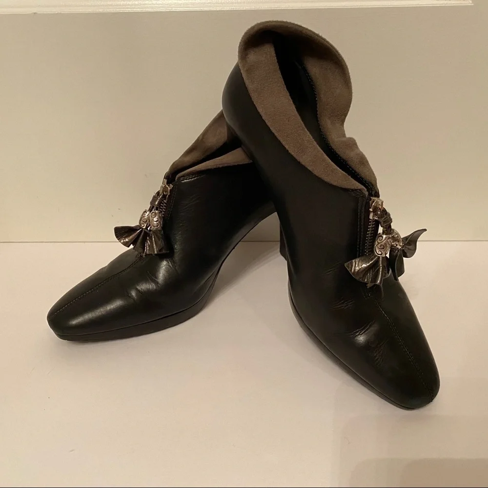 BRIGHTON SHOES HEELS ANKLE BOOTIES BLACK STACEY LEATHER GRAY SUEDE 8.5 M